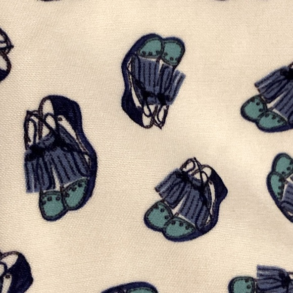 NWOT - IZOD GOLF Blue, Turquoise & White Golf Shoe Patterned Skort - Sz 12 - Picture 7 of 14